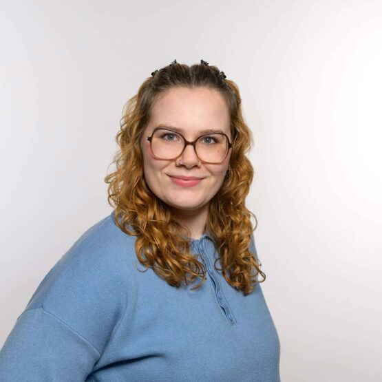 Solveig Waschmann Teamleitung Gruppe 1 “Blaue Gruppe” Lebenshilfe Oberhavel Süd Solveig Waschmann Teamleitung Gruppe 1 “Blaue Gruppe” Lebenshilfe Oberhavel Süd